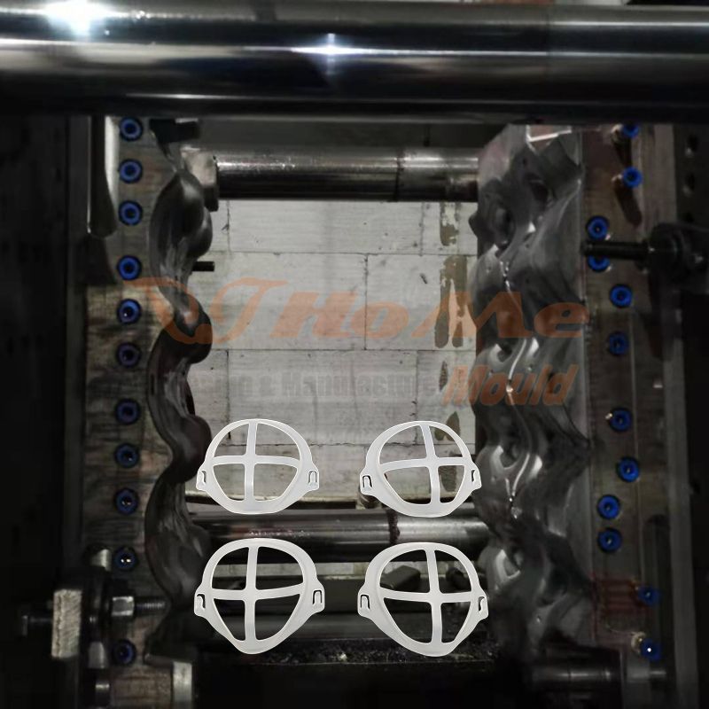 3D forma držáku na obličejovou masku